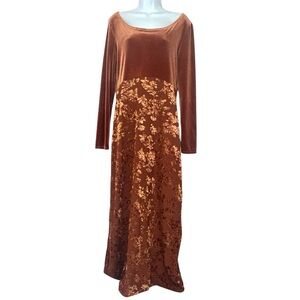 Saint Tropez West Velvet Burnout Rust Brown
Maxi Dress M Y2K Holiday Whimsigoth